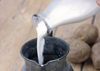 Молоко в России становится опасным продуктом